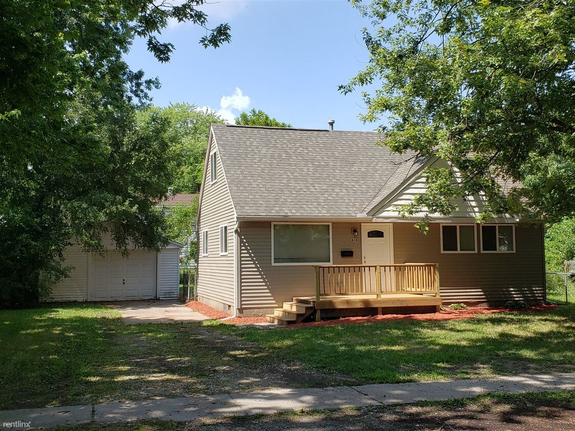 Primary Photo - 4 br, 2 bath House - 610 Woodlawn Ave