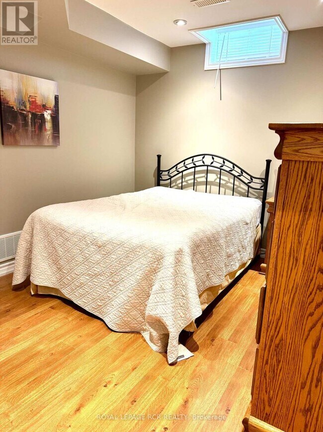 Building Photo - 42 Cherokee Dr