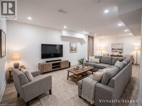 Building Photo - 23 Thorley Dr