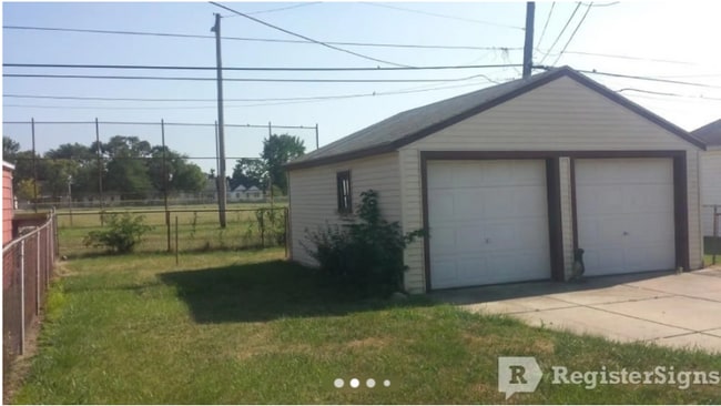 Foto del edificio - 629 Moran Ave