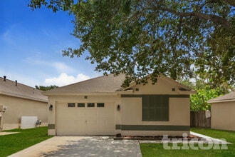 Building Photo - 11106 Robin Lake Ct