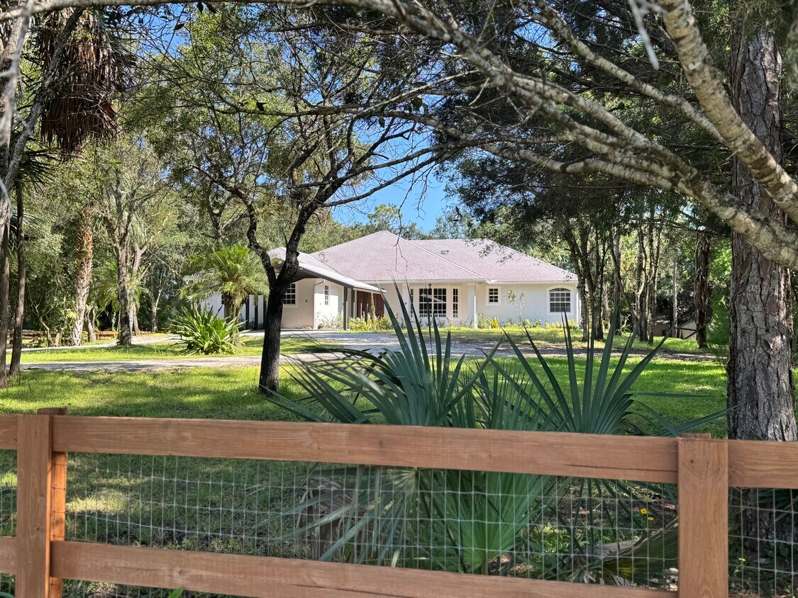 Foto principal - 9218 Whippoorwill Trail