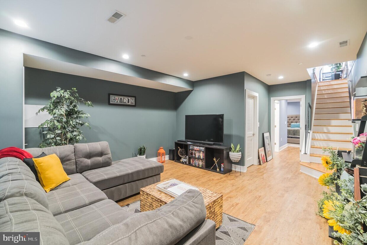 Foto principal - 1221 N 5th St