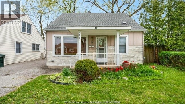 Building Photo - 1262 Partington Ave