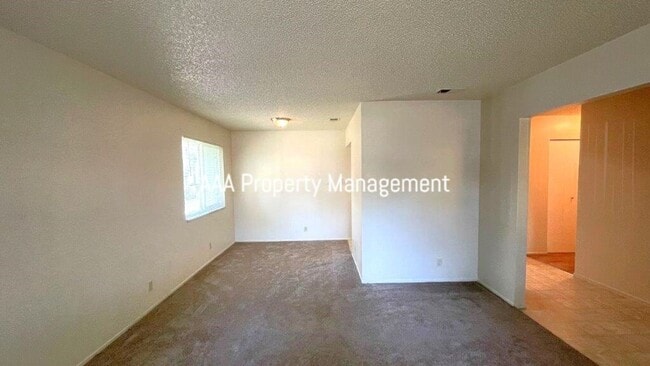 Building Photo - Concord  2 bedroom 1 bath townhome close t...