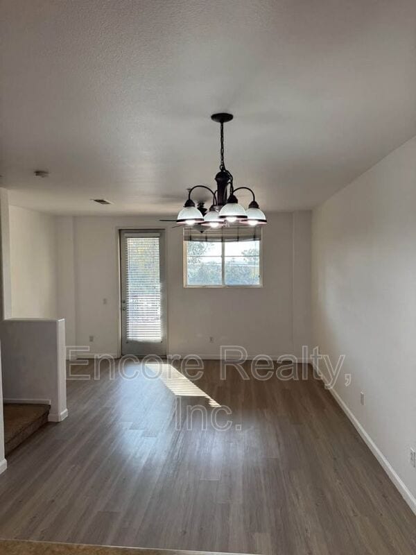 Building Photo - 1646 Paseo Aurora
