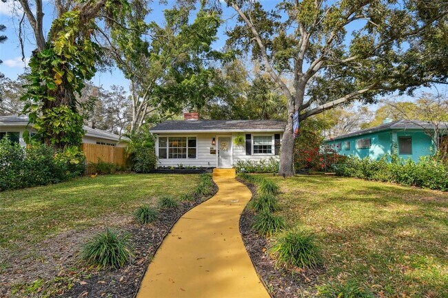 Foto del edificio - 145 24th Ave SE