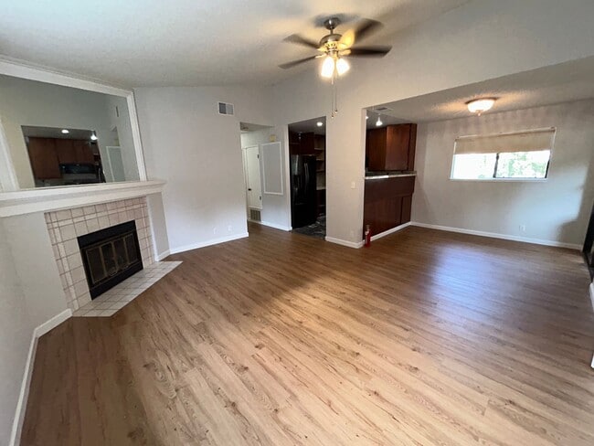 Photo - Spacious 2BD/2BTH Located In Fremont, Ca!! House
