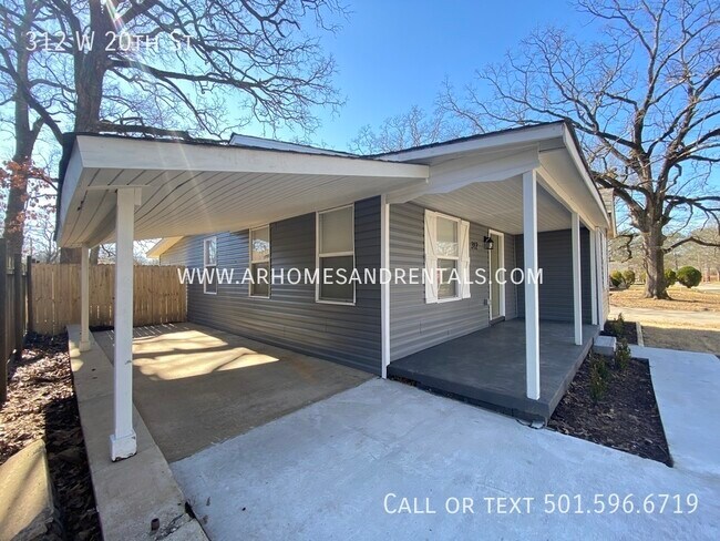 Building Photo - 312 W 20th St | $1495 | 4 beds, 1 full bath