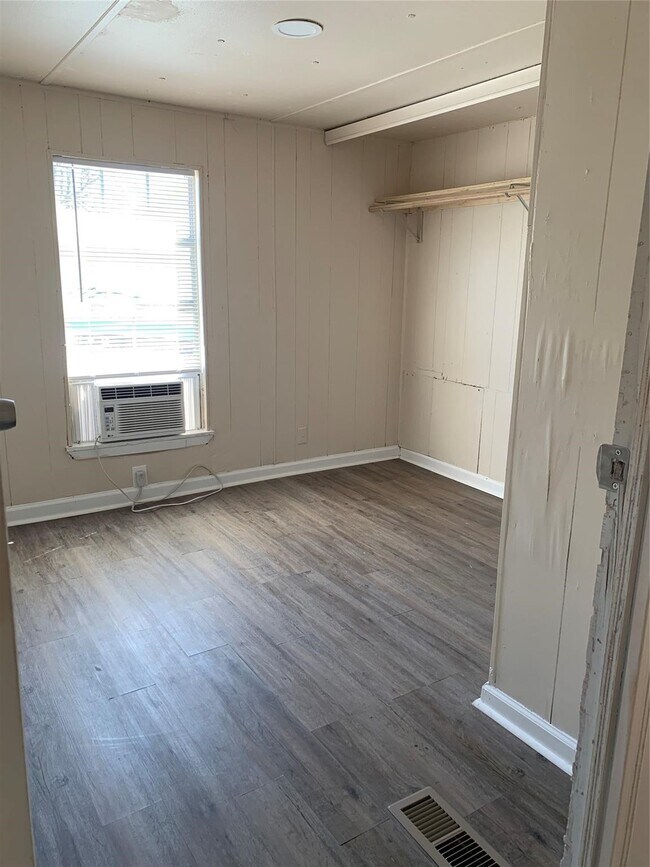 Foto del edificio - 9514 Catlett Ln