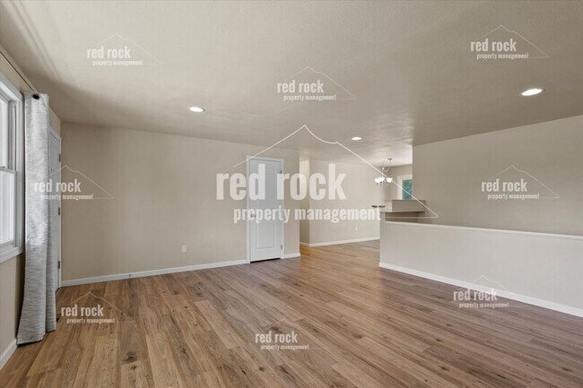 Building Photo - 2211 E 49th Ave
