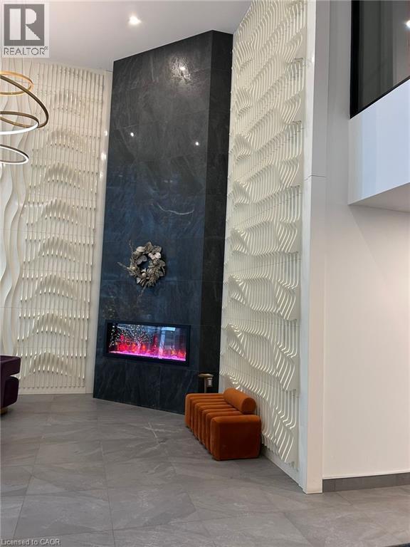 Building Photo - 1434 Highland Rd W