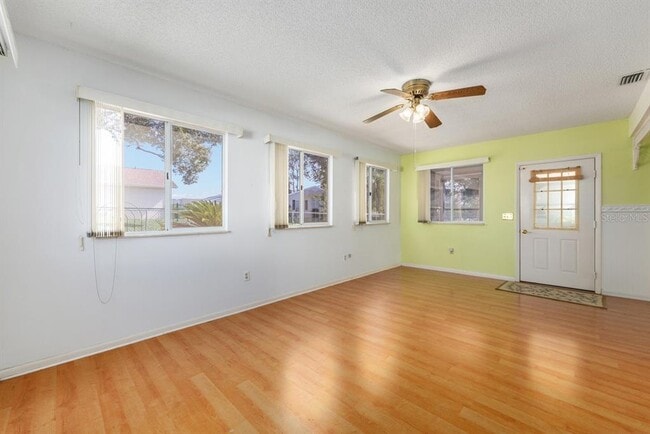 Building Photo - 8669 SW 108th Ln
