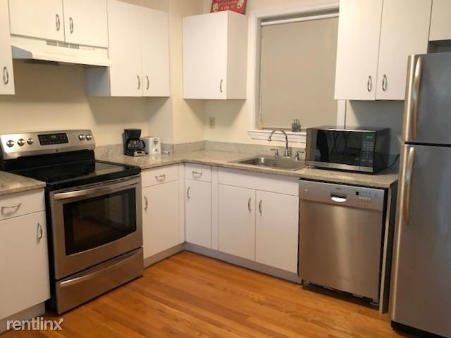 Building Photo - 2 br, 1 bath Condo - 251 Roxbury St