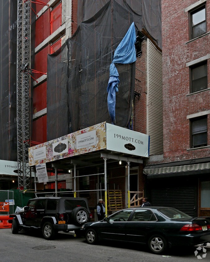 Foto principal - 201 Mott St