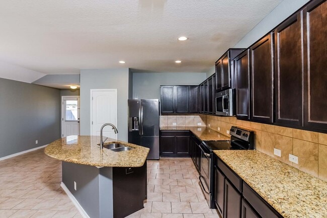 Building Photo - 8812 Belgian Fls