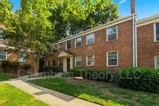 2603 Arlington Blvd