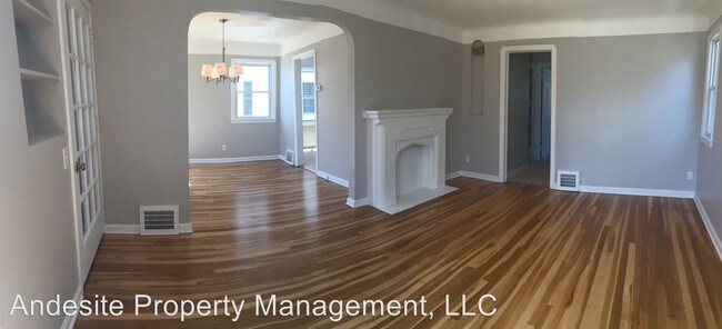 Building Photo - 2 br, 1 bath House - 1802 TUXEDO AVENUE