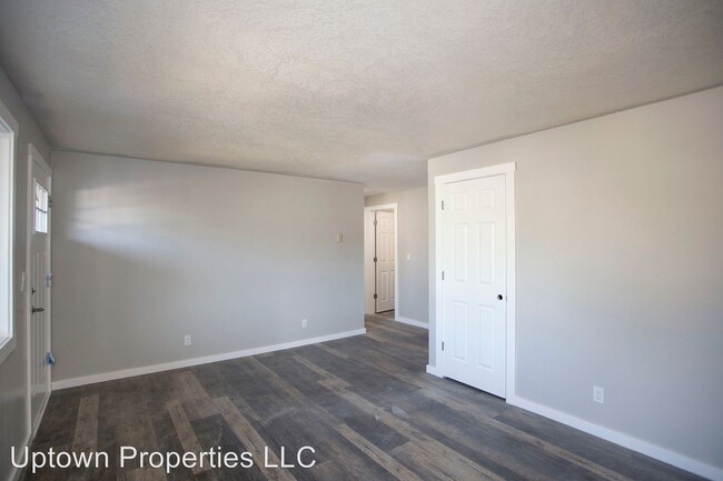 Foto del edificio - 1374 SE Cedar St