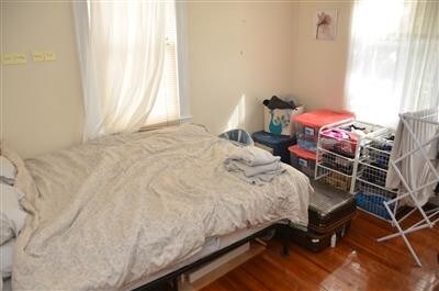 Primary Photo - 10 Craigie St