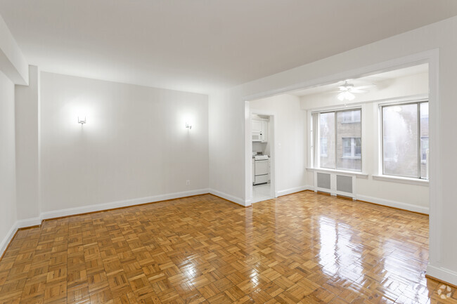 1HAB, 1BA - 680 ft² - Park Crescent