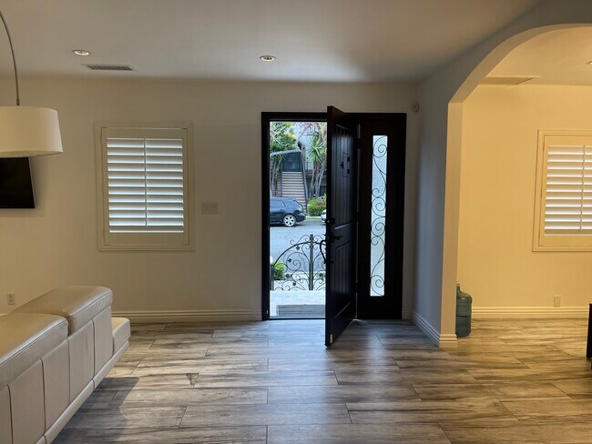 Foto del edificio - 1838 18th St