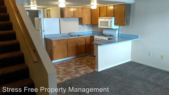 Building Photo - 145 W 820 S