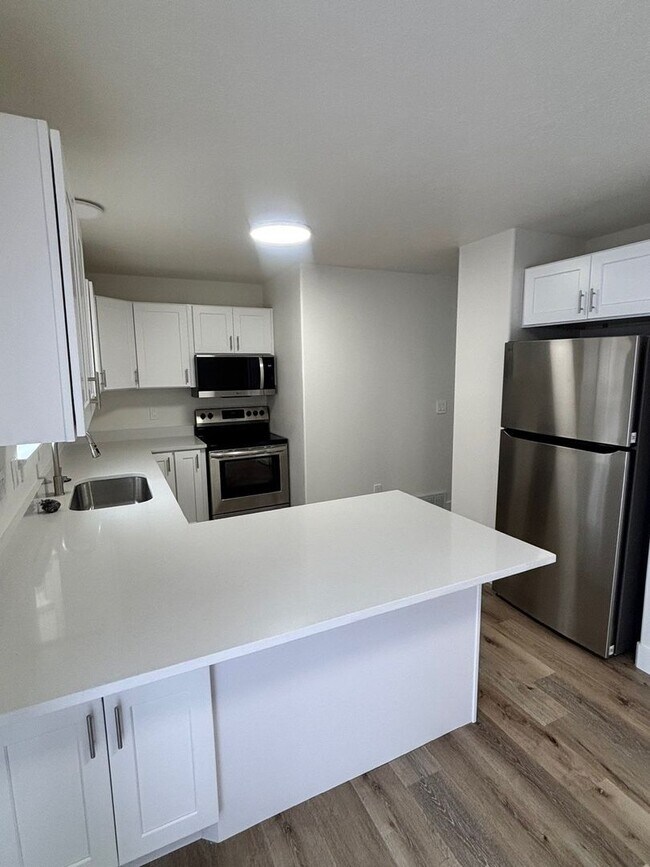 Foto del edificio - Immaculate Fully Remodeled Orem Home for Rent