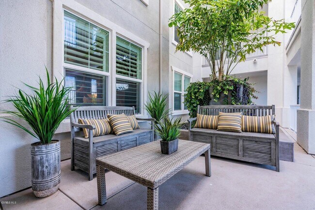 Foto del edificio - 4002 Tradewinds Dr