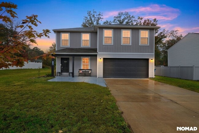 Foto del edificio - 629 Whitney Rd