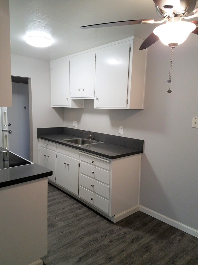 Summit Apartments Apartments Hayward, CA