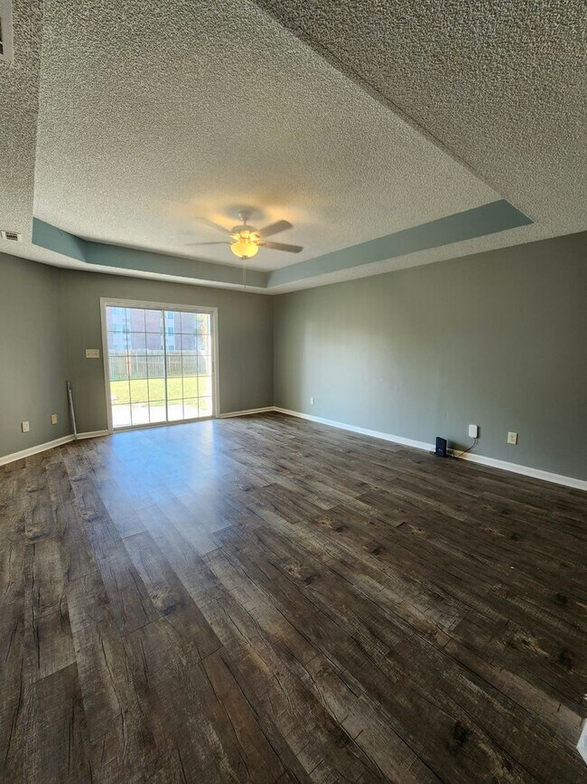 Foto del edificio - 313 Sawgrass Dr