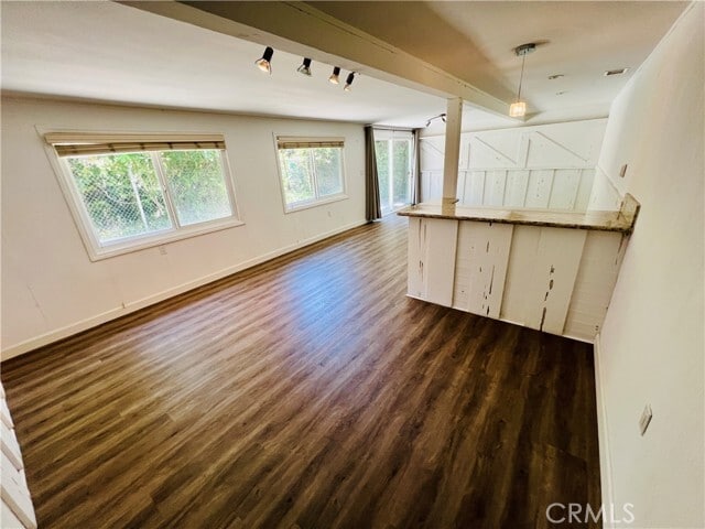 Building Photo - 28040 Lobrook Dr