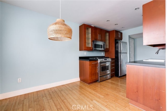 Foto del edificio - 6600 Warner Ave