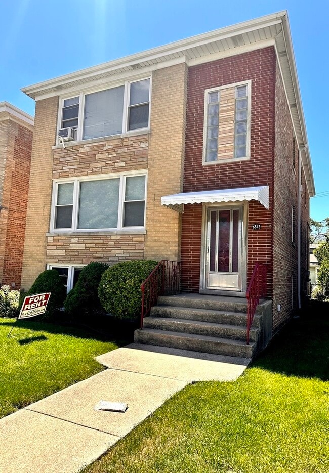 Building Photo - 6542 N Harlem Ave