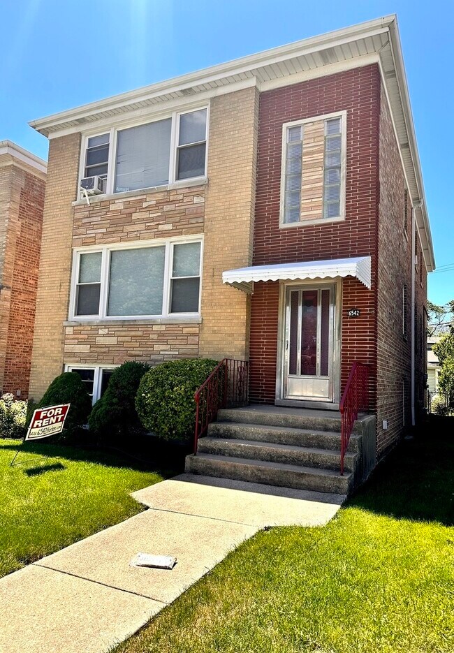 Foto del edificio - 6542 N Harlem Ave