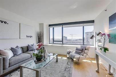 Foto del edificio - A beautiful  1 Bedroom 1 Bathroom at the B...