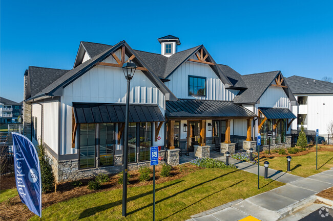 Leasing Center / Clubhouse - The Blakely