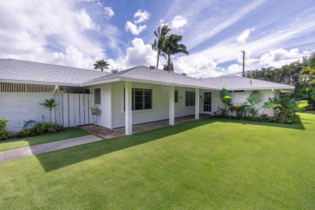 621 Ulumaika St, Honolulu, HI 96816 House Rental in Honolulu, HI