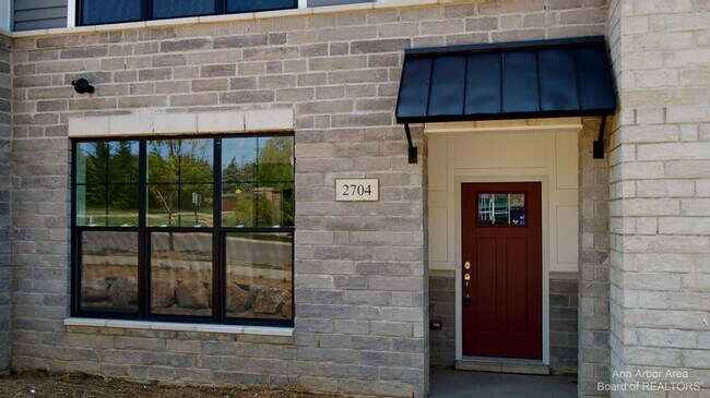 Foto del edificio - 2704 S Spurway Dr