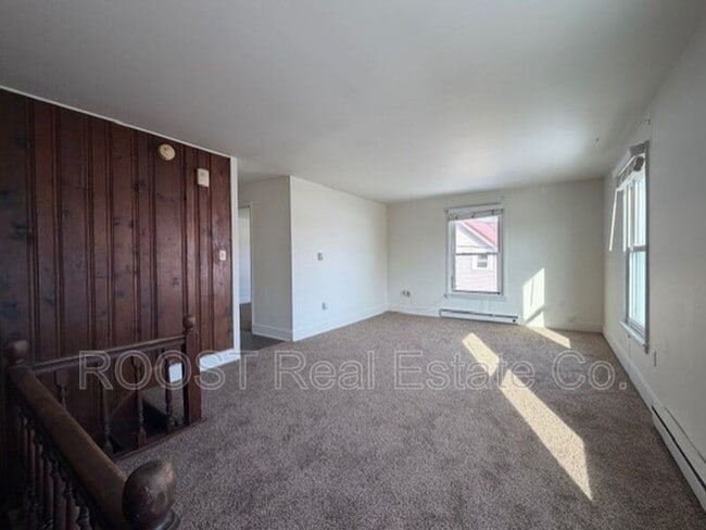 Building Photo - 38-42-42 E Xenia Ave