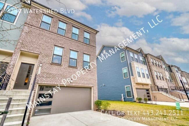 Building Photo - Luxury 4 Bedroom Townhome in Watershed Com...