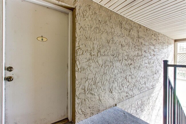 Photo - 9908 Sweepstakes Ln Townhome