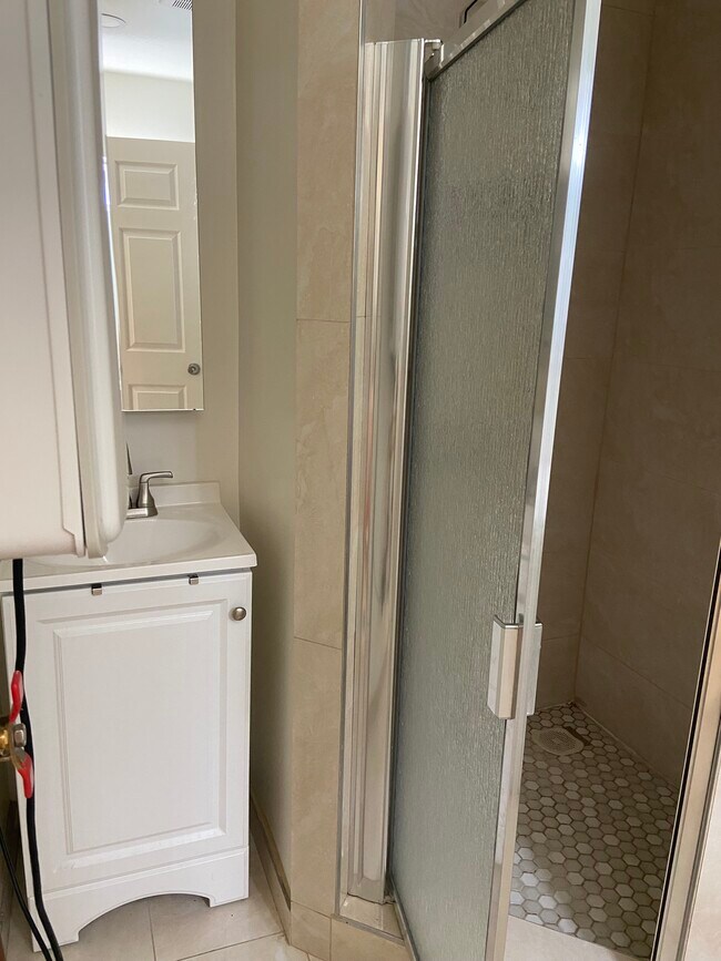 Foto del edificio - 21322 Providencia St