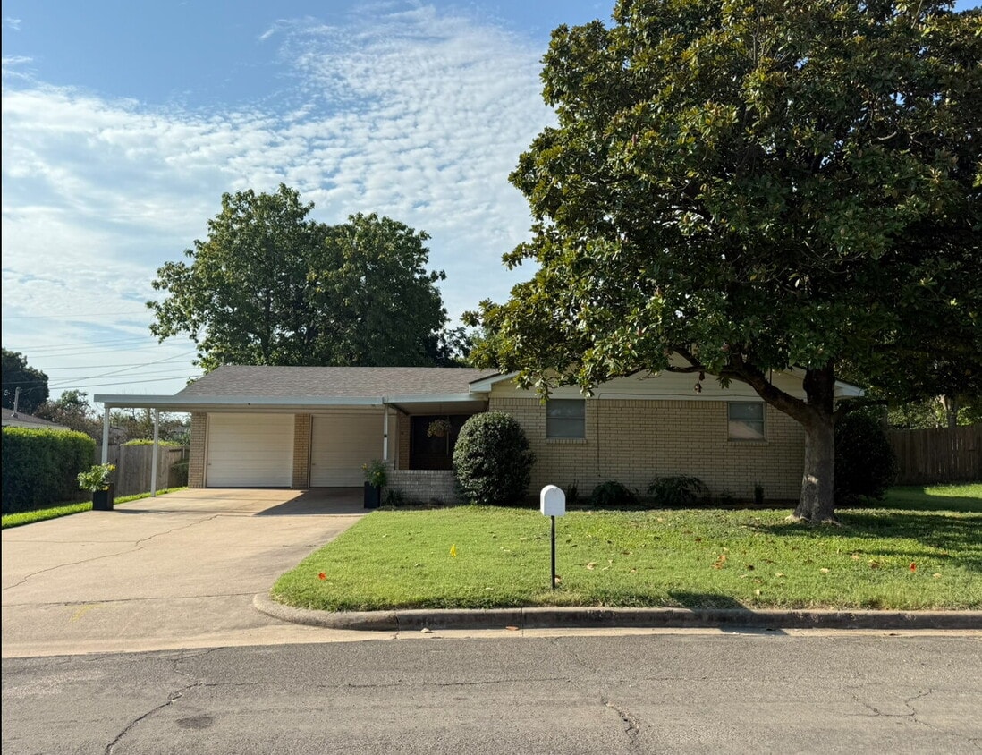 Primary Photo - Where Classic Charm Meets Modern Comfort i...