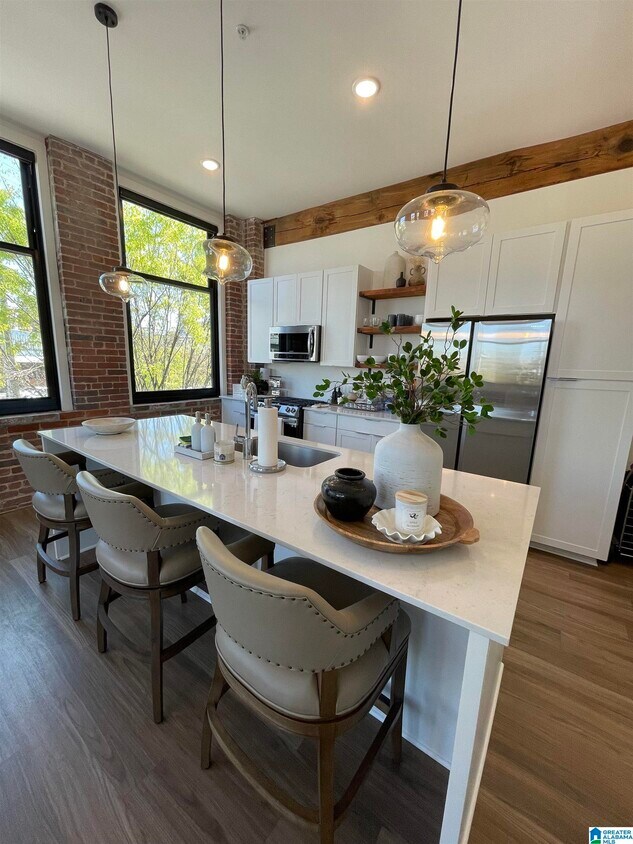 Foto principal - 1329 4th Ave S