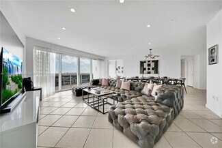 Building Photo - 9601 Collins Ave