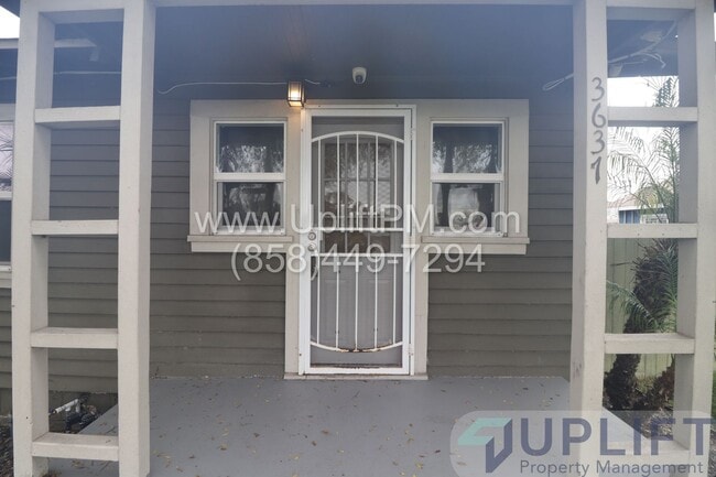 Building Photo - 36th (3637-3639)