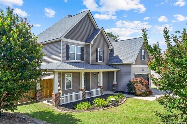 Foto del edificio - 645 Highgrove Dr