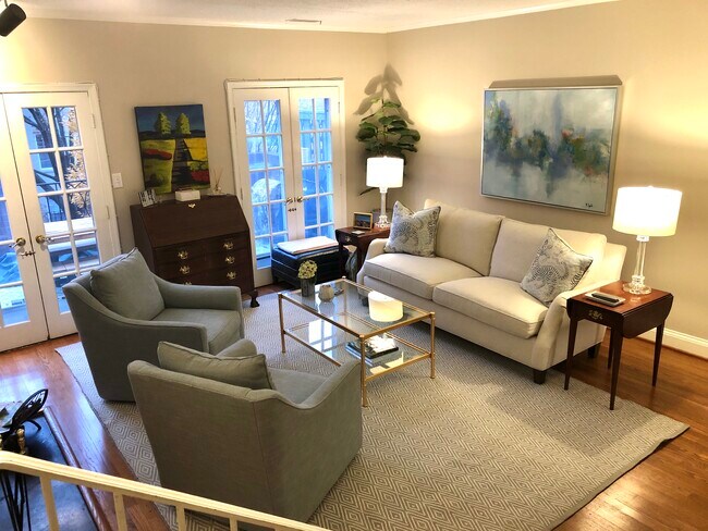 Double French doors to private patio - 1660 Beekman Pl NW